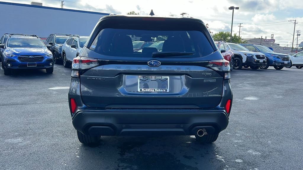 New 2025 Subaru Forester Touring image 5