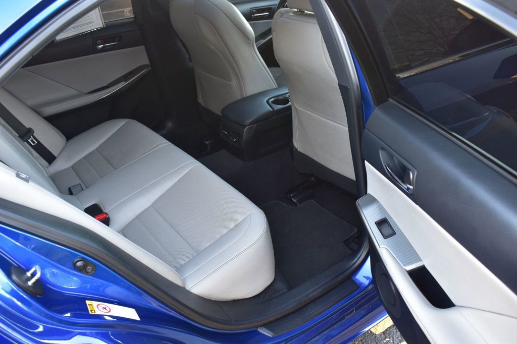Used 2016 Lexus IS 200t 4dr Sedan w/ F Sport Package image 26