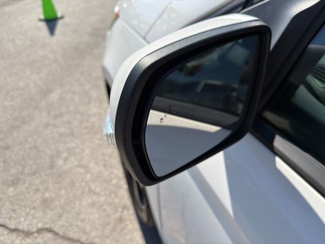 Used 2022 Ford Edge ST AWD/4WD image 11