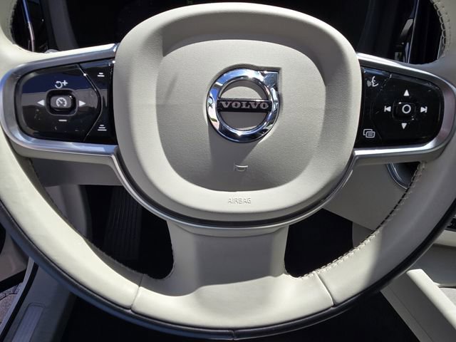 Certified 2023 Volvo XC60 B5 Plus w/ Protection Package Premier FWD image 27