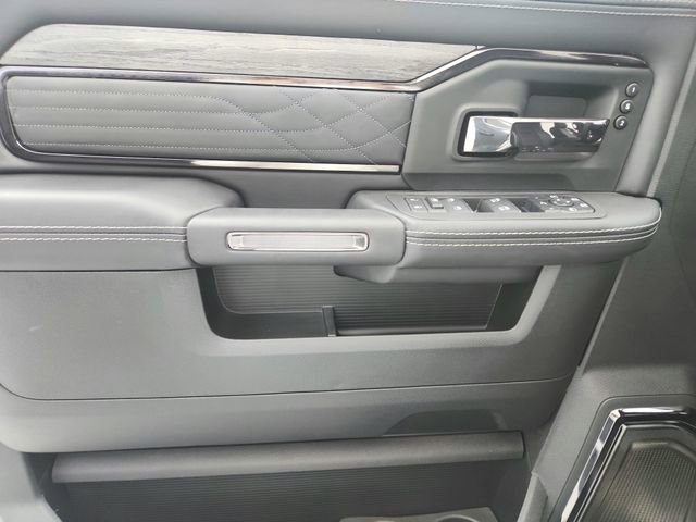 New 2025 RAM 2500 Limited AWD/4WD image 26