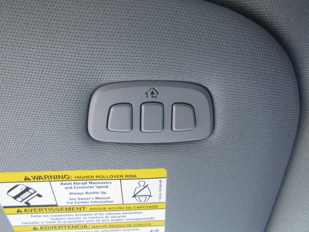 New 2026 Ford F350 Lariat w/ FX4 Off-Road Package image 31