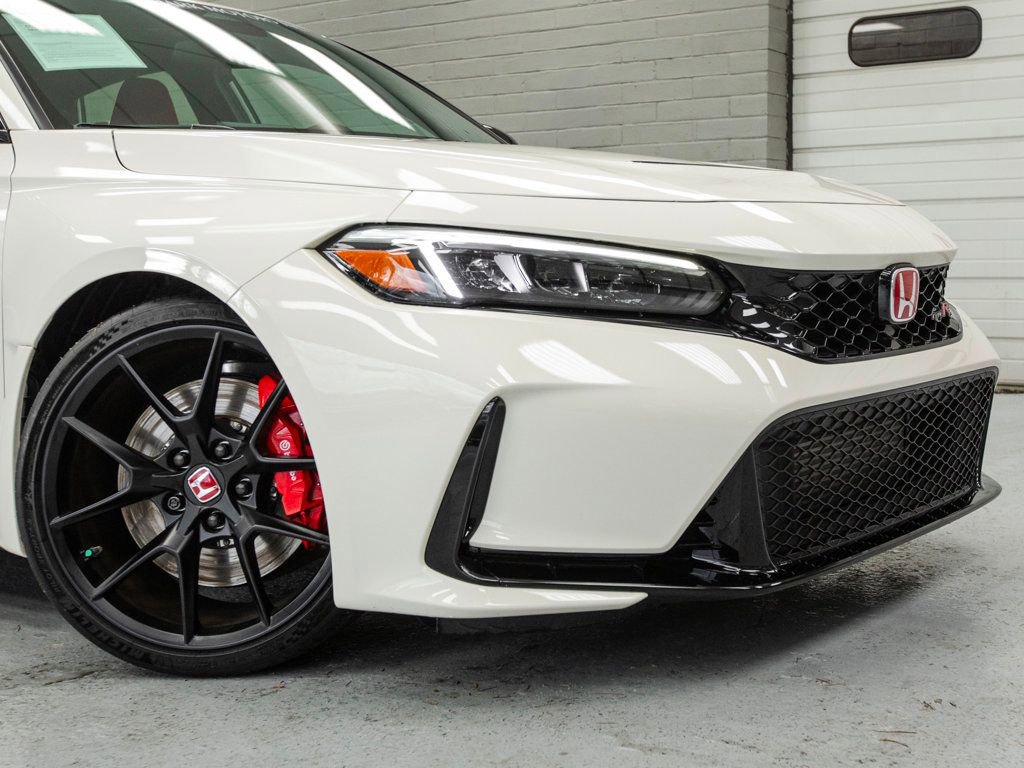 Used 2024 Honda Civic Type R image 10