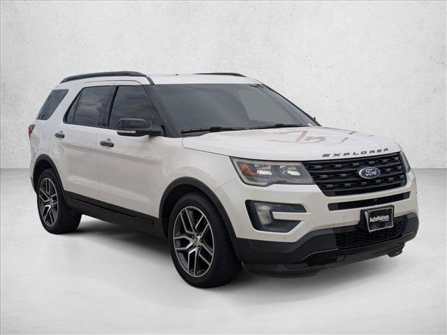 Used 2016 Ford Explorer Sport w/ Equipment Group 401A image 3