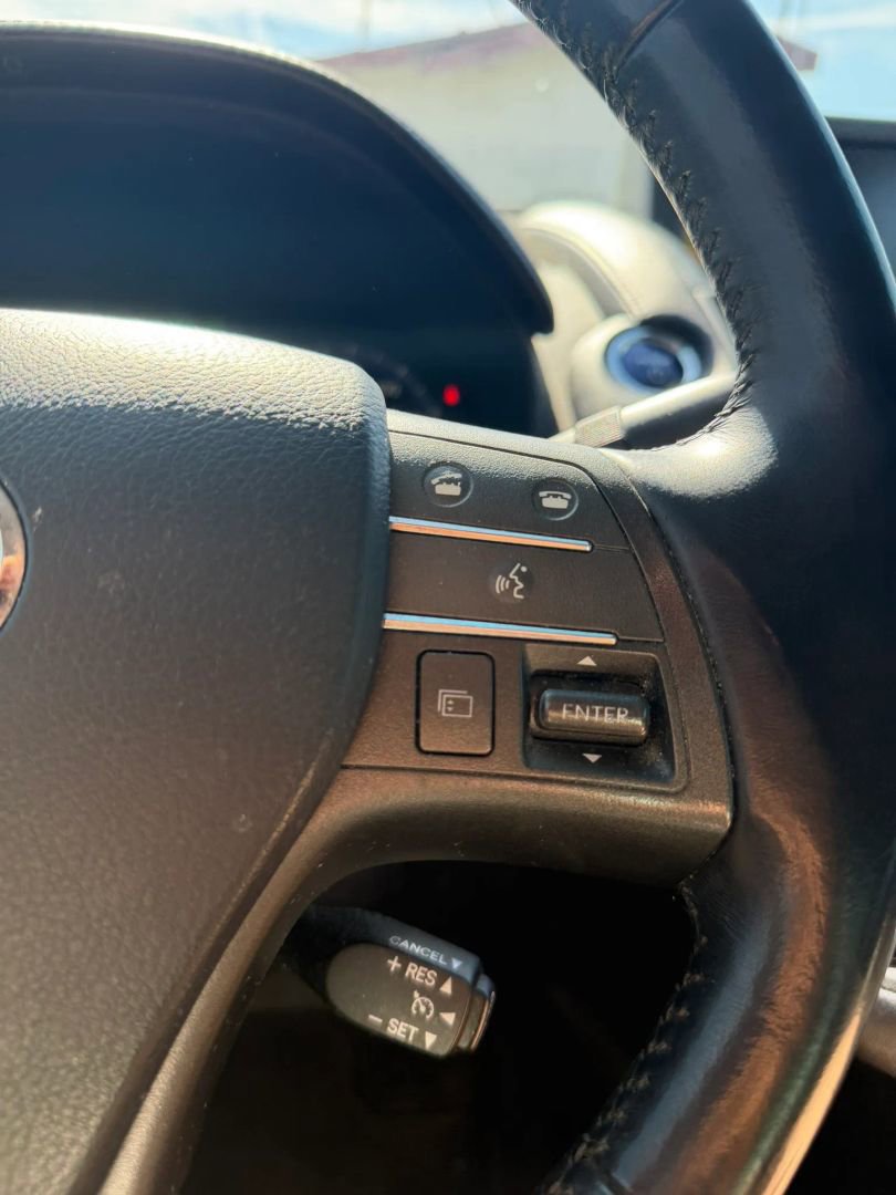 Used 2010 Lexus HS 250h image 17