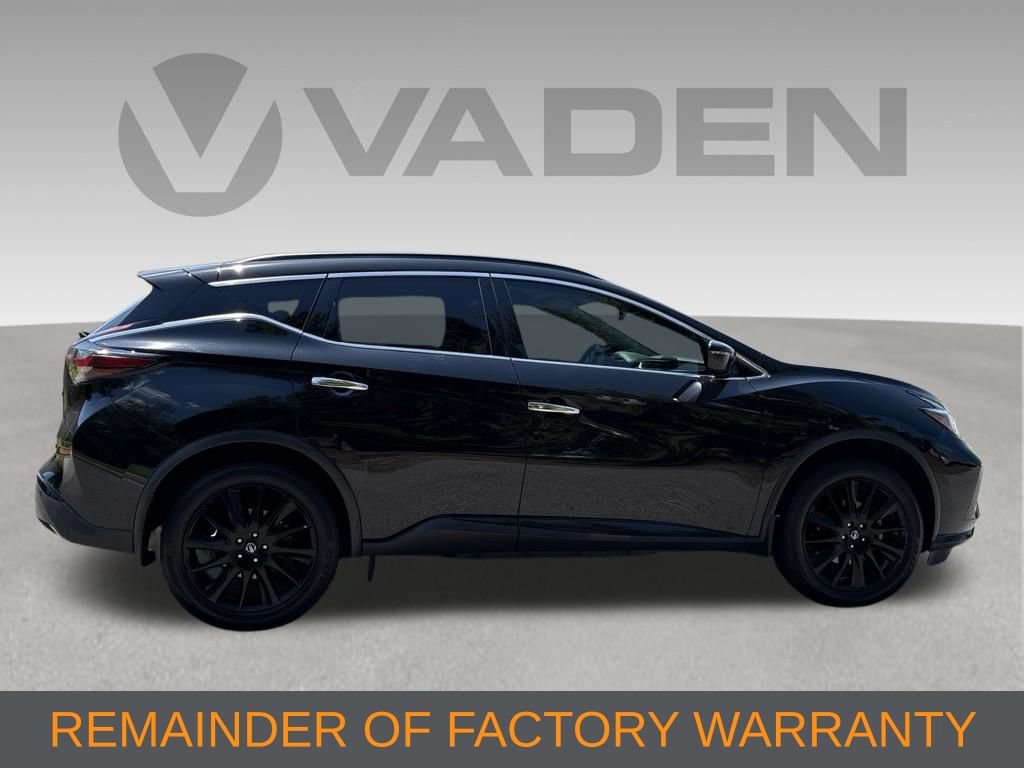 Used 2022 Nissan Murano SV w/ SV Midnight Edition Package FWD image 4