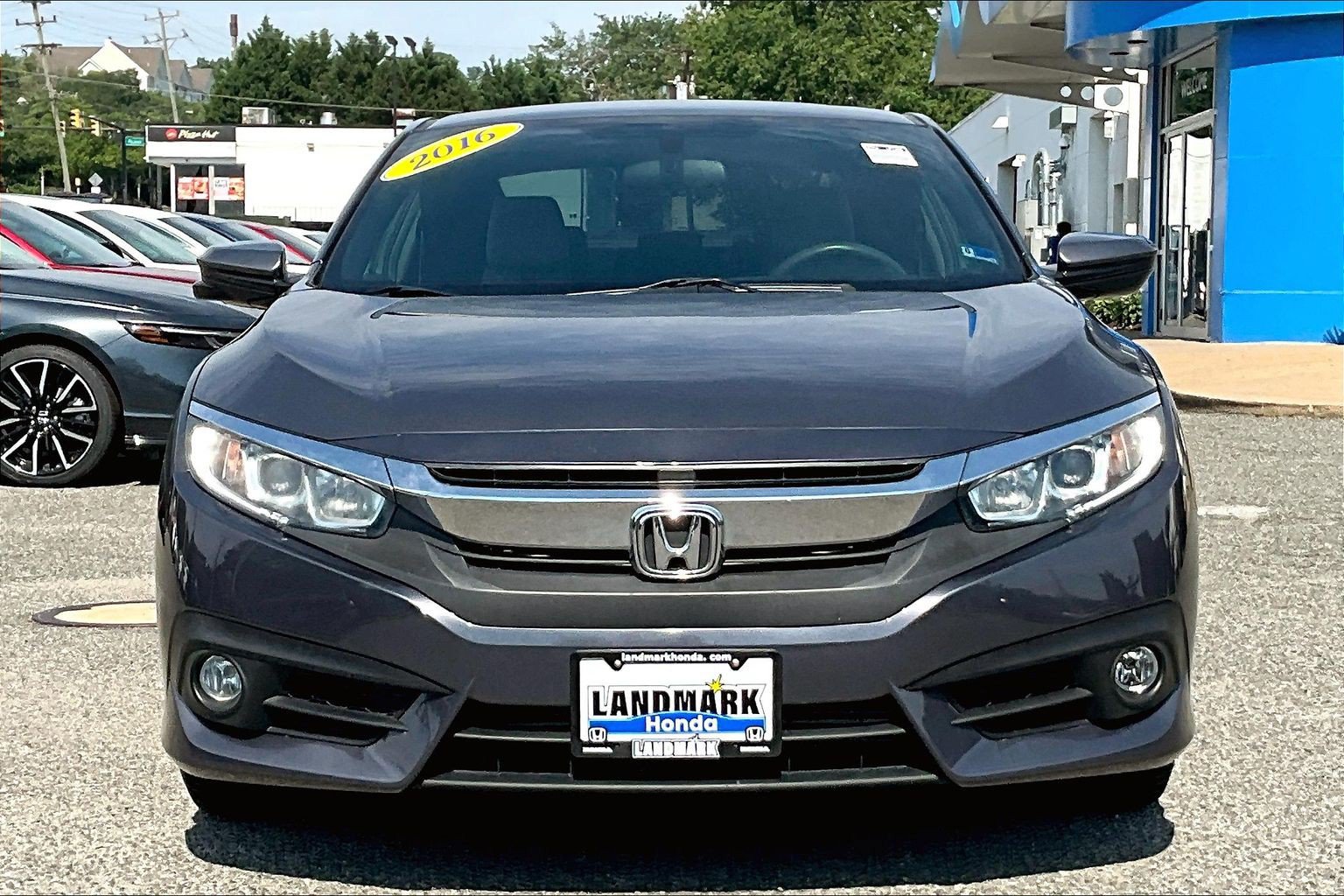 Used 2016 Honda Civic EX-T image 3