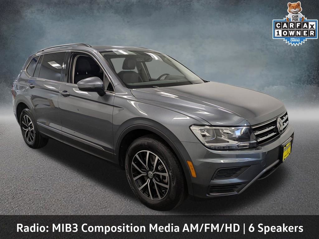 Used 2021 Volkswagen Tiguan SE w/ Panoramic Sunroof Package AWD/4WD image 3