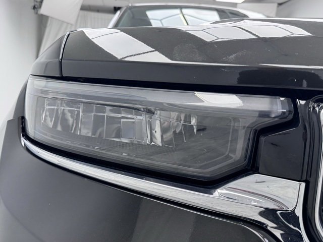 Used 2024 Jeep Grand Cherokee Limited 4xe image 14