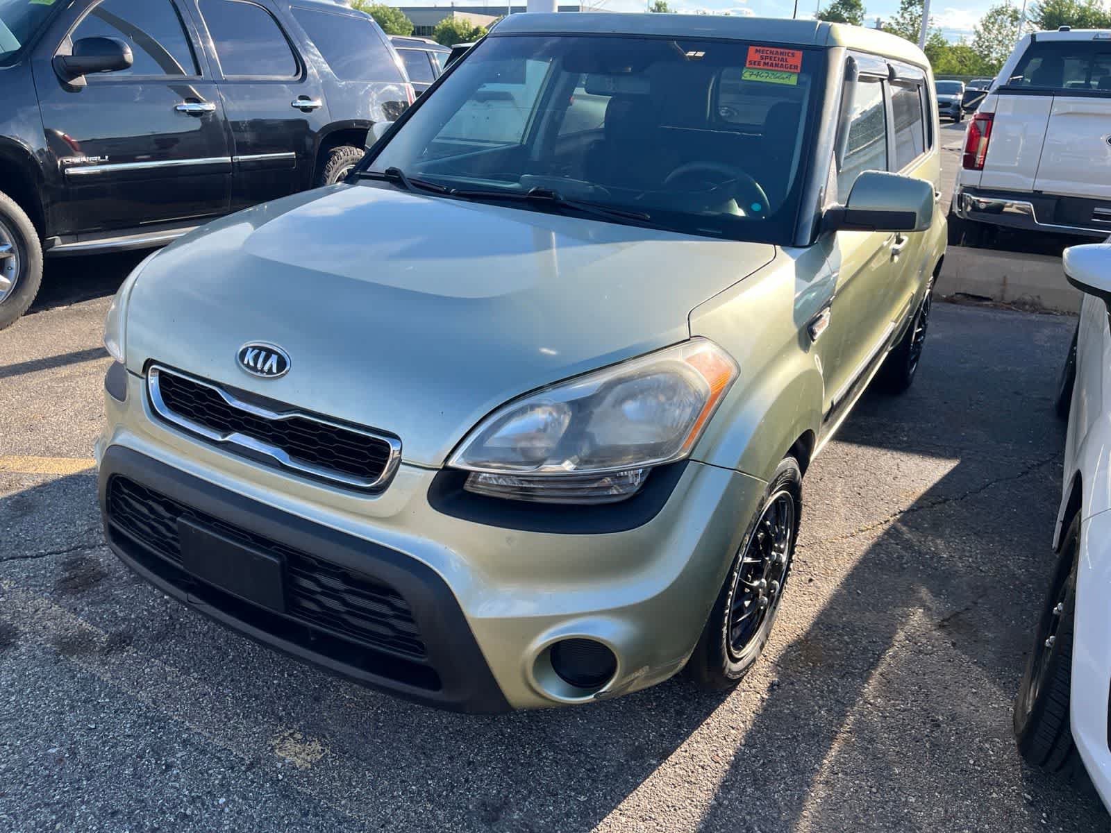 Used 2012 Kia Soul FWD image 3