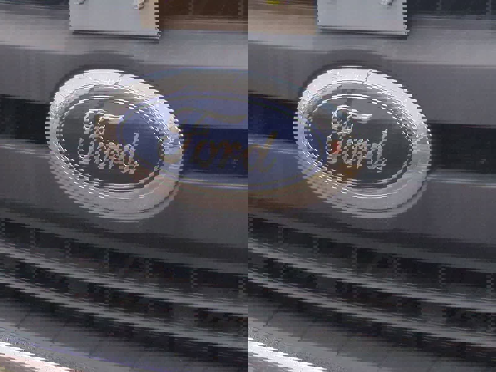 Used 2018 Ford F550 4x4 Regular Cab Super Duty image 12