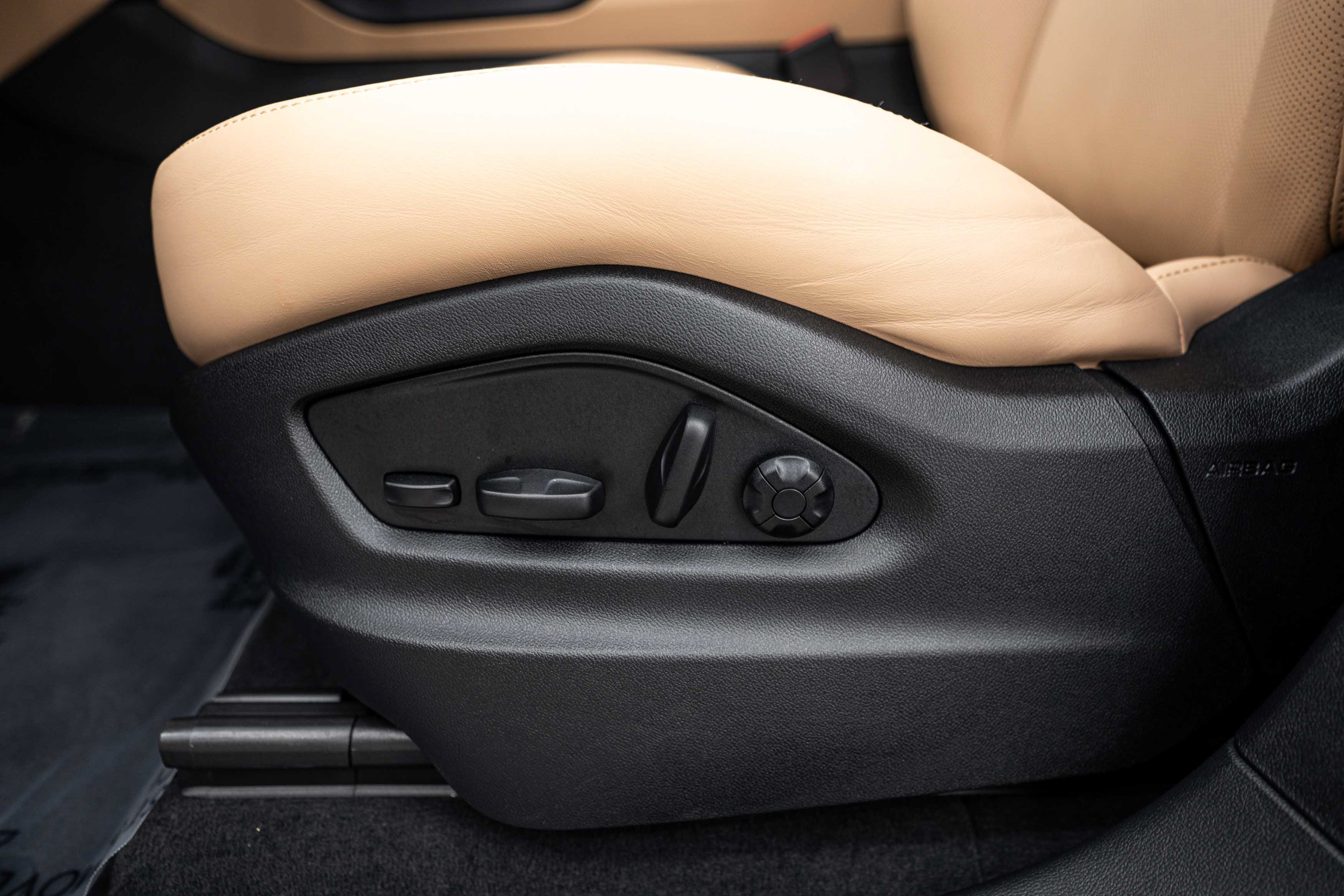 Certified 2026 Porsche Cayenne S AWD/4WD image 20