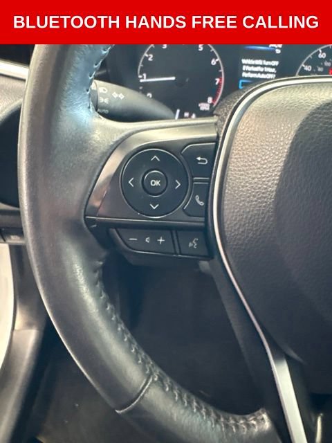 Used 2024 Toyota Corolla SE FWD image 3