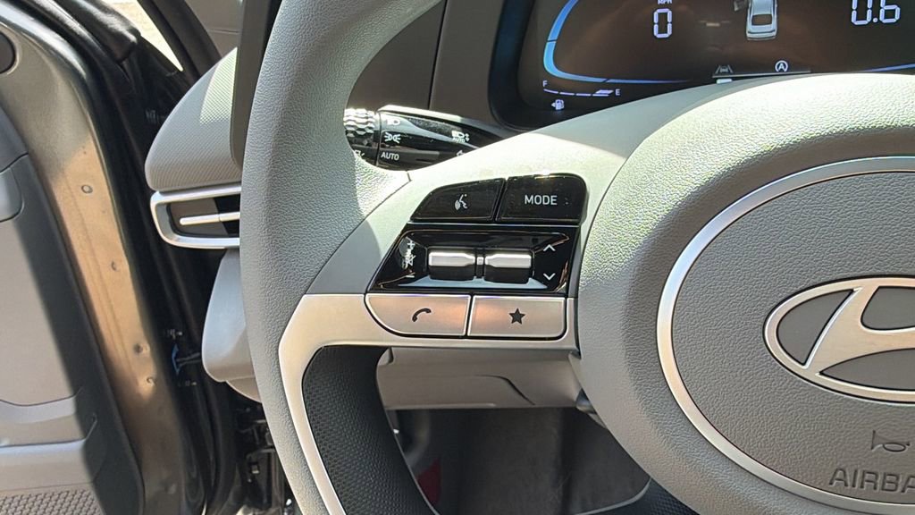 New 2026 Hyundai Elantra SE image 27