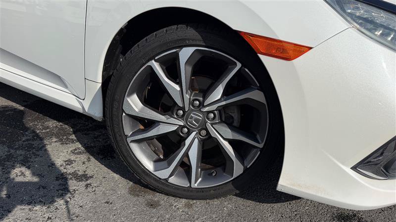 Used 2020 Honda Civic Touring image 15