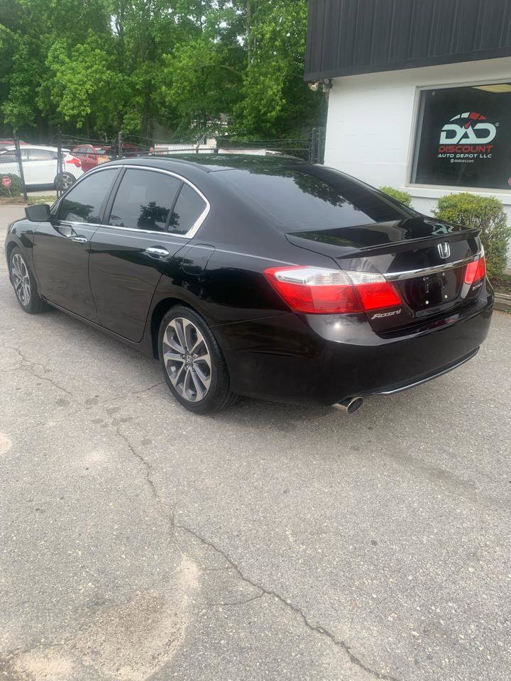 Used 2014 Honda Accord Sport image 6