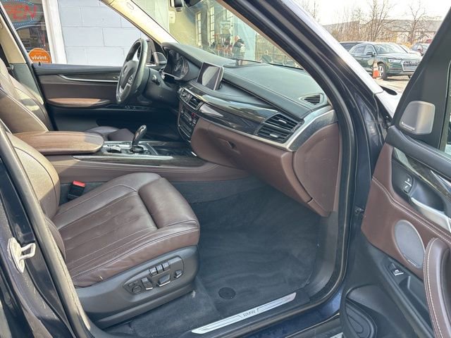 Used 2015 BMW X5 xDrive50i image 8