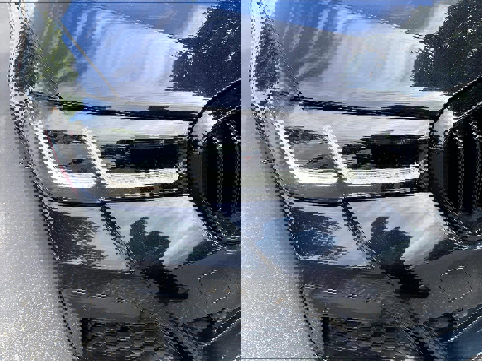 Used 2023 BMW 540i w/ M Sport Package image 29