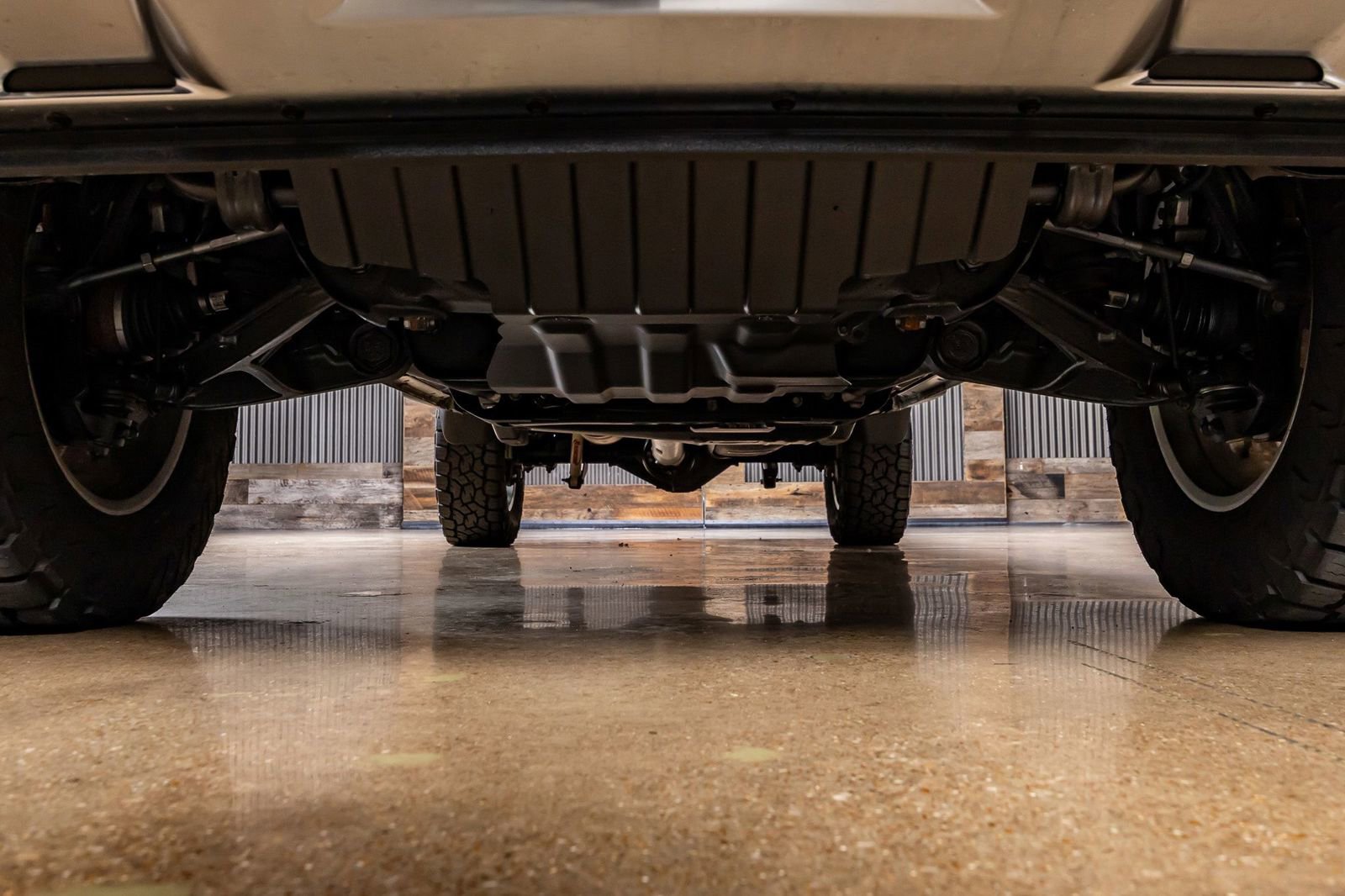 Used 2024 Chevrolet Silverado 2500 LTZ w/ LTZ Premium Package image 13