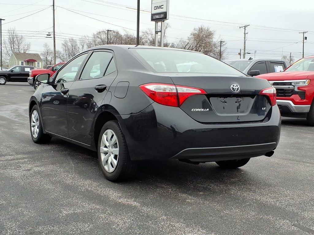 Used 2016 Toyota Corolla LE image 10