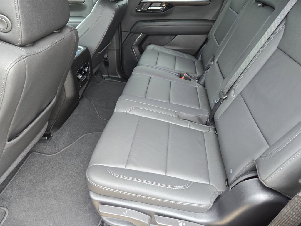 Used 2025 Chevrolet Tahoe Z71 AWD/4WD image 20