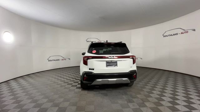 Certified 2024 Kia Seltos S image 7