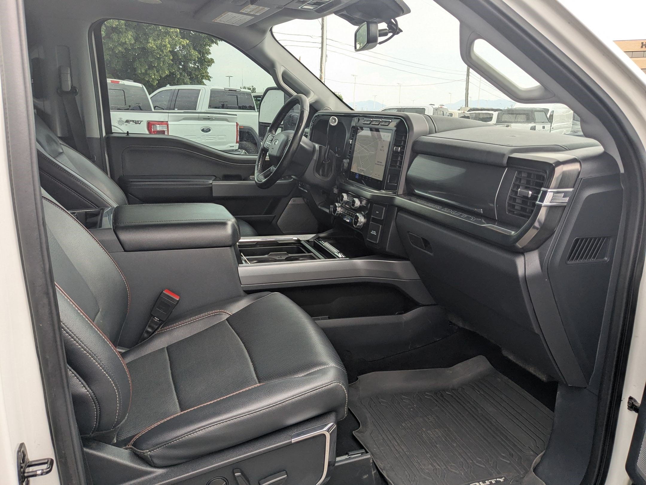 Used 2023 Ford F350 Lariat w/ Lariat Ultimate Package AWD/4WD image 35