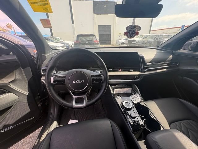 Certified 2025 Kia Sportage X-Line Prestige AWD/4WD image 11