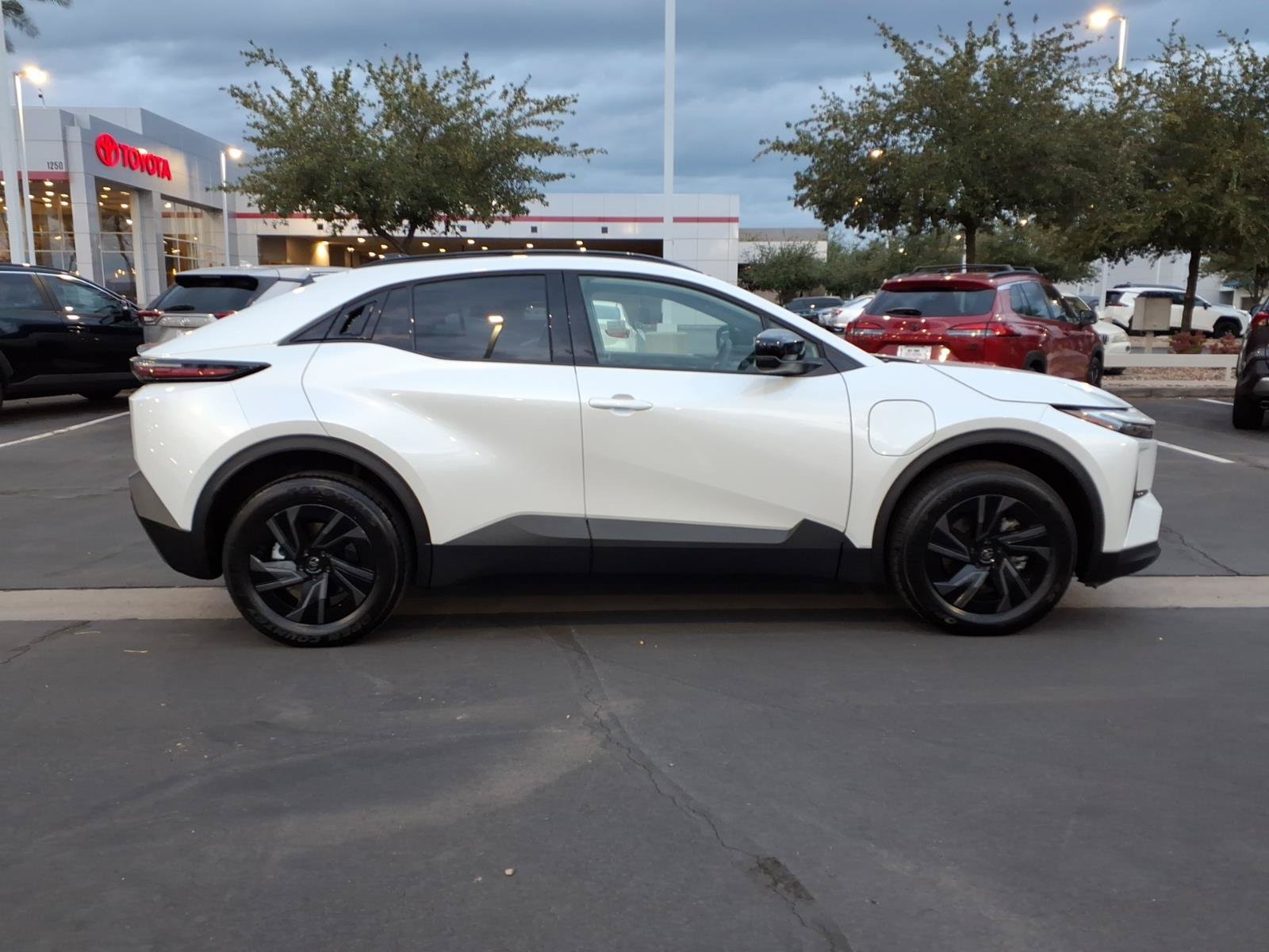 Certified 2026 Toyota C-HR AWD/4WD image 3