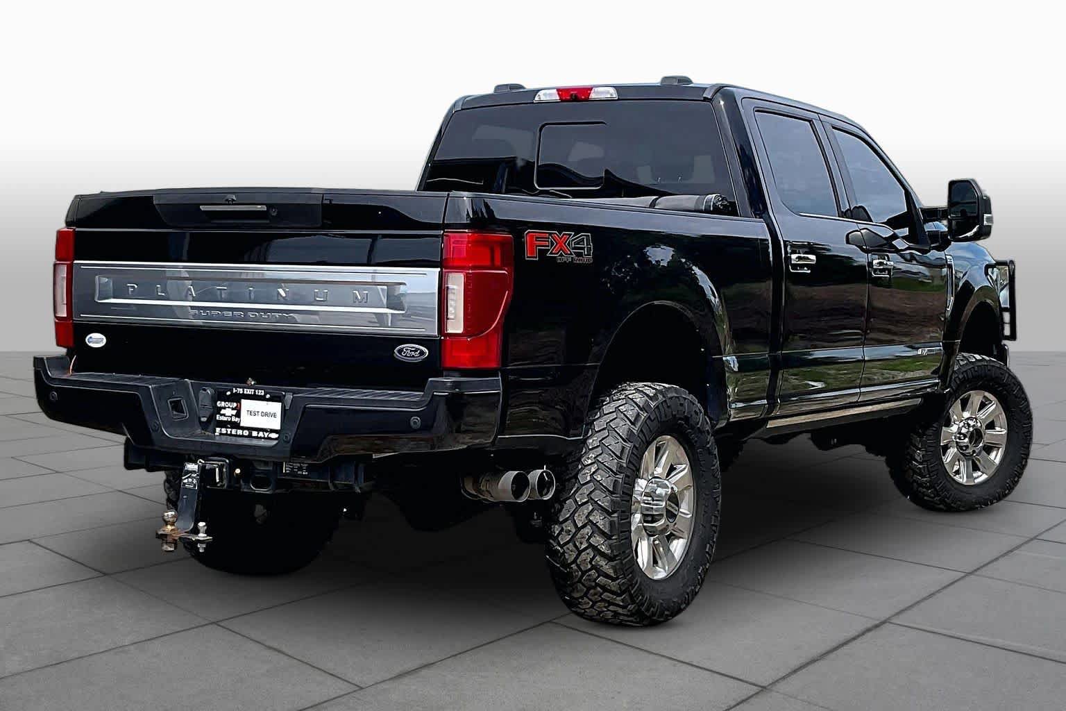 Used 2020 Ford F350 Platinum AWD/4WD image 13