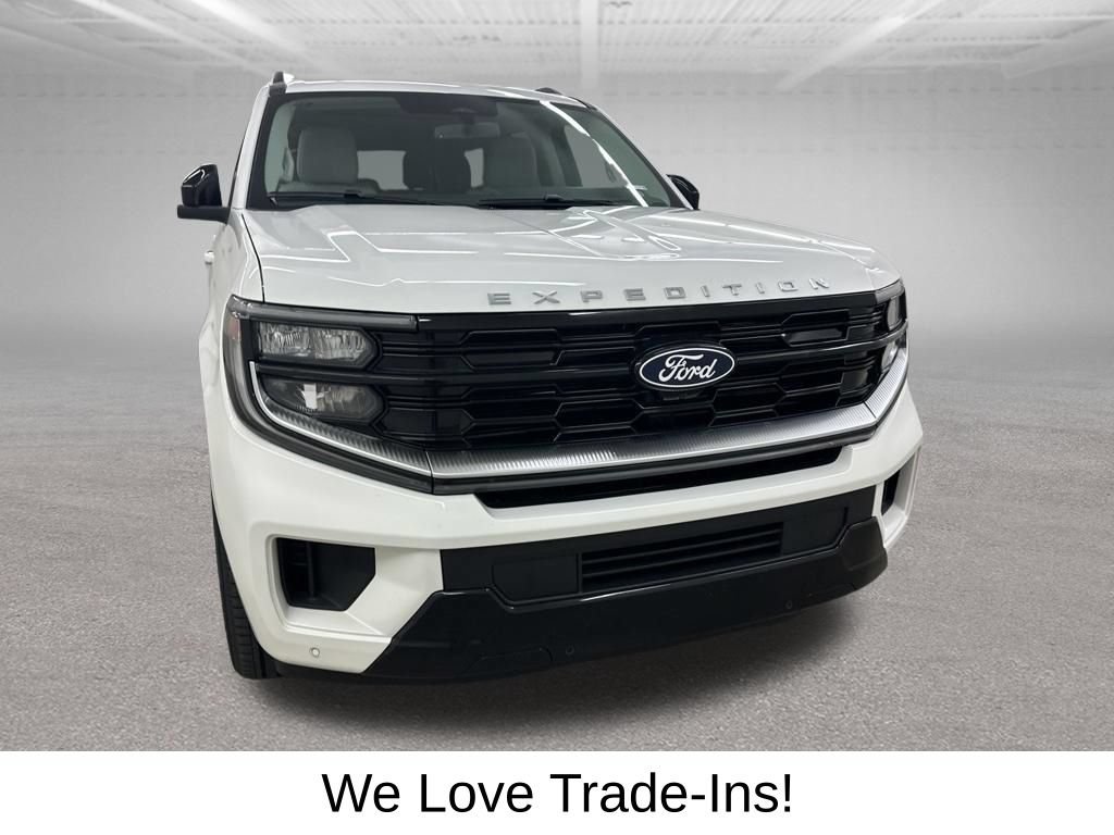 New 2027 Ford Expedition Platinum w/ Platinum Ultimate Package AWD/4WD image 2