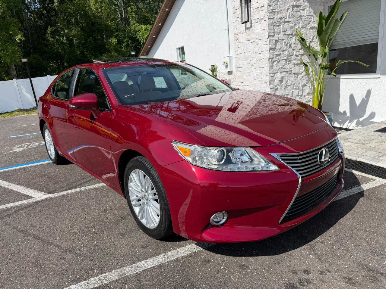 Used 2014 Lexus ES 350 w/ Luxury Package FWD image 18