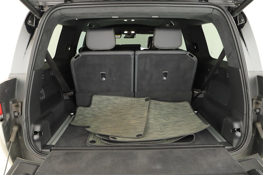 Used 2022 Rivian R1S Launch Edition image 29