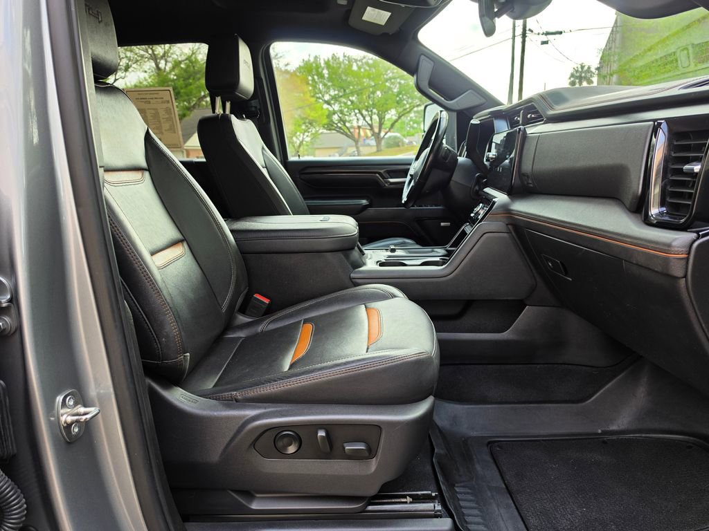 Used 2024 GMC Sierra 2500 AT4 w/ AT4 Preferred Package image 56