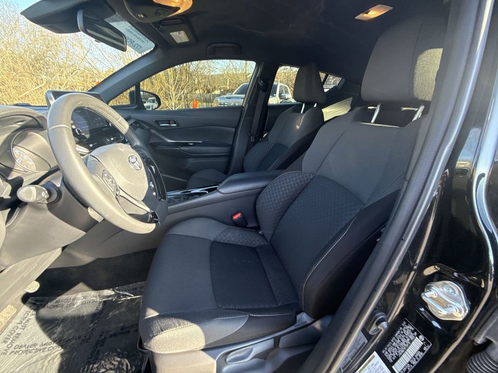 Used 2021 Toyota C-HR Nightshade image 11