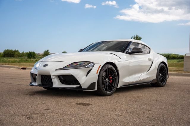 Used 2020 Toyota Supra Launch Edition w/ Driver Assist Package RWD image 3