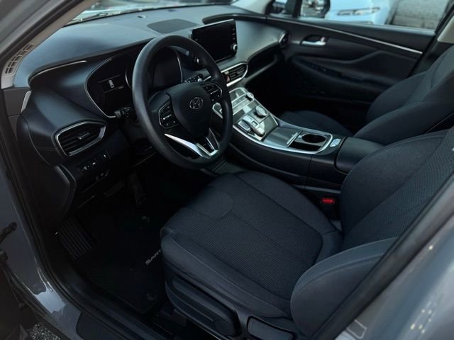 Used 2023 Hyundai Santa Fe SE image 16