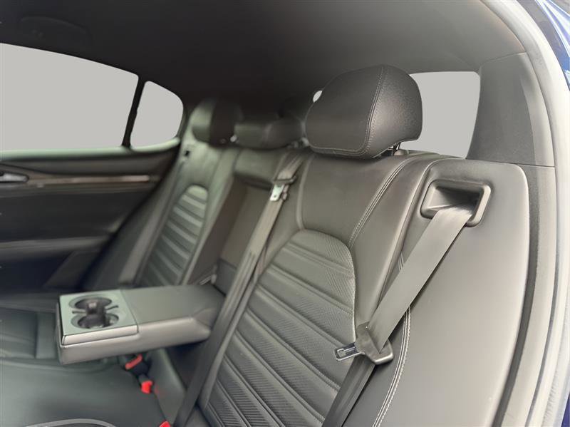 Used 2018 Alfa Romeo Stelvio Ti Sport image 22