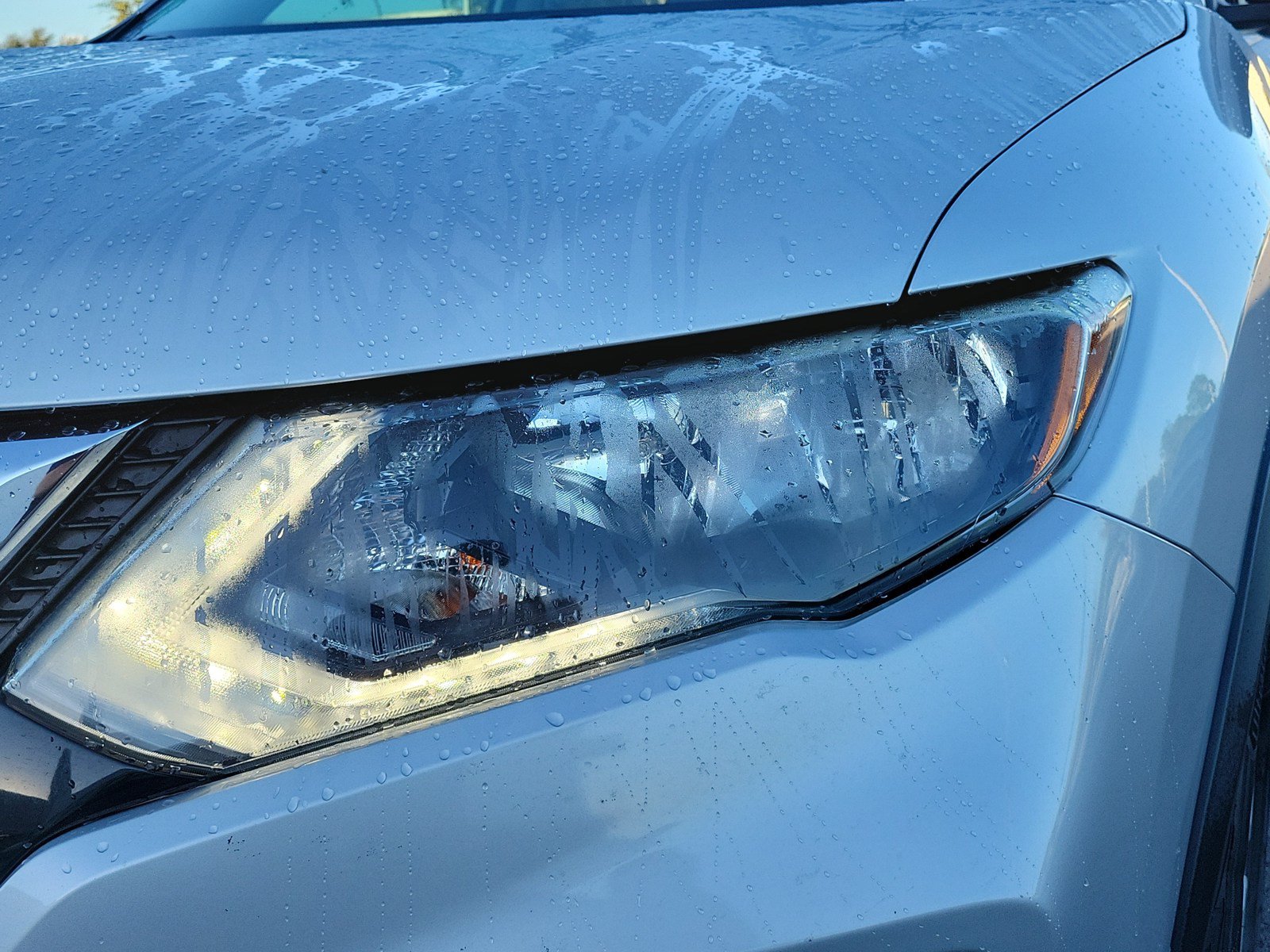 Used 2020 Nissan Rogue S w/ Special Edition Package FWD image 10