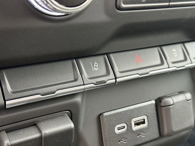 New 2025 GMC Sierra 2500 Pro w/ Convenience Package image 15