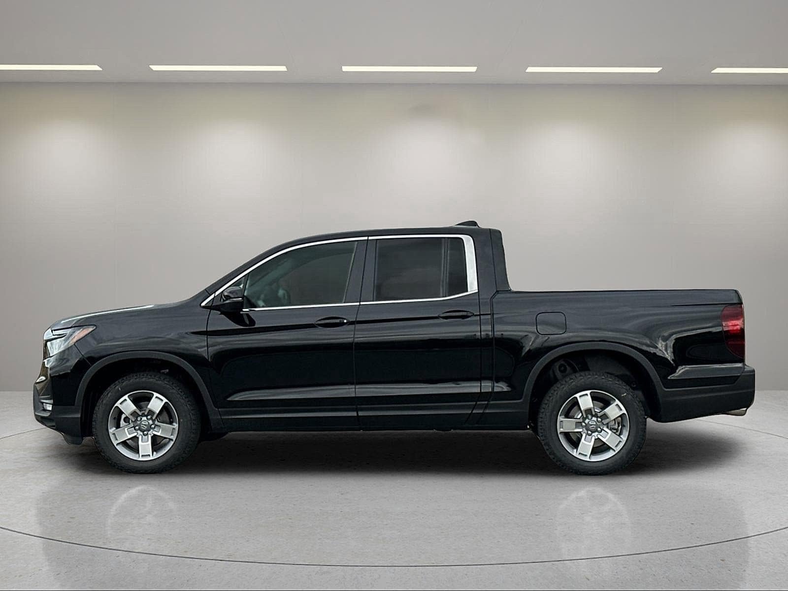 New 2026 Honda Ridgeline RTL image 2