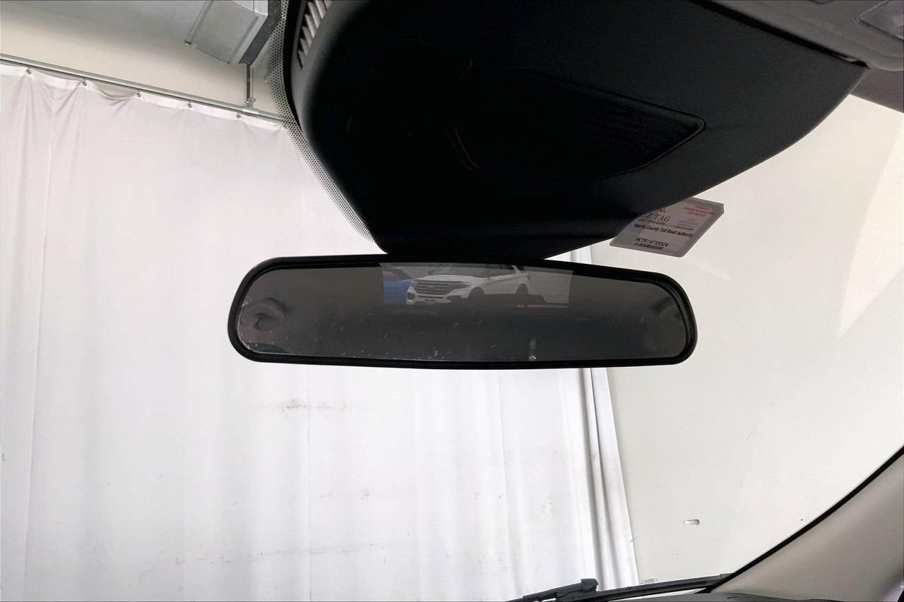 Used 2022 Ford Escape SE AWD/4WD image 17