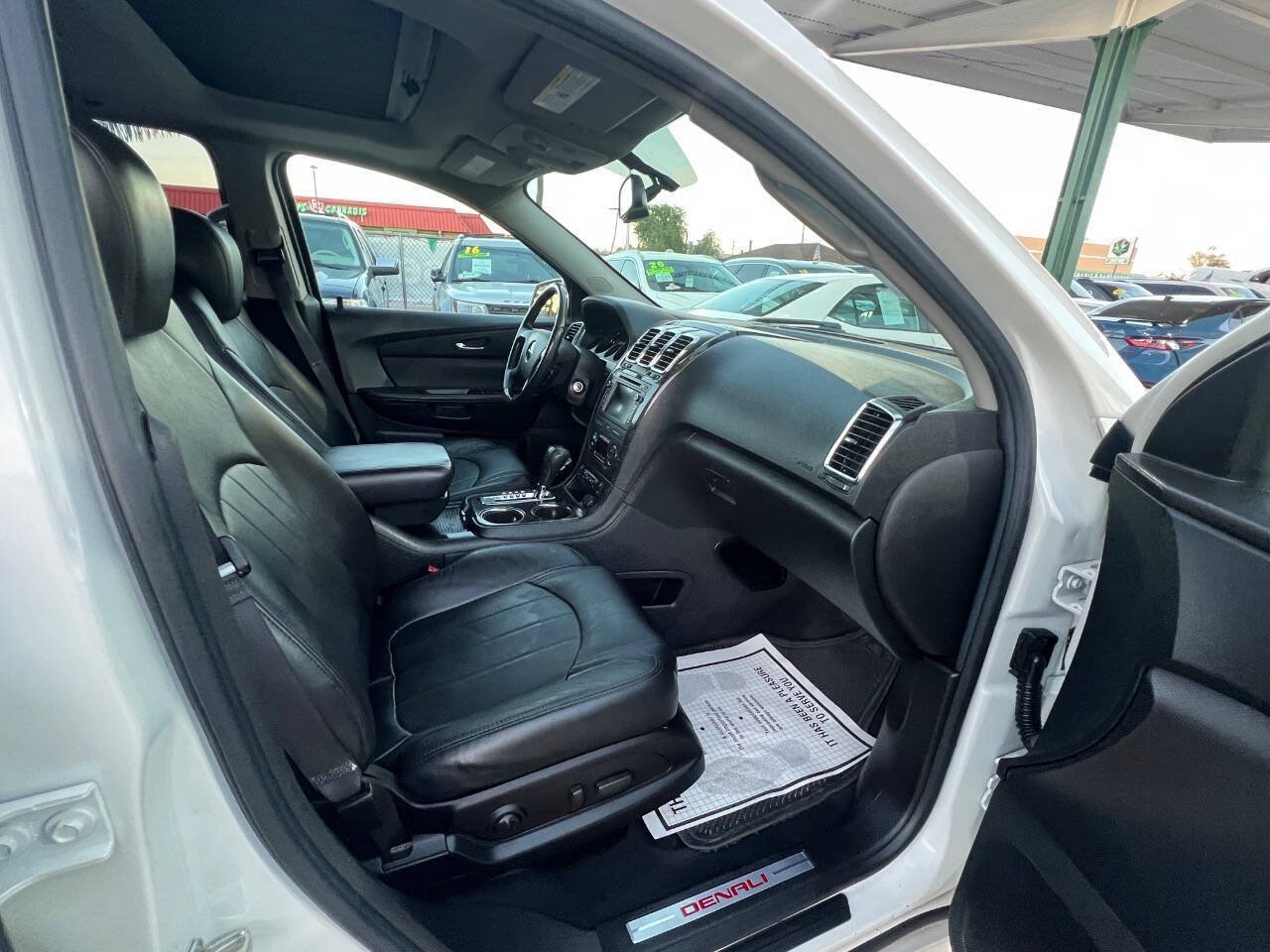 Used 2011 GMC Acadia Denali AWD/4WD image 15