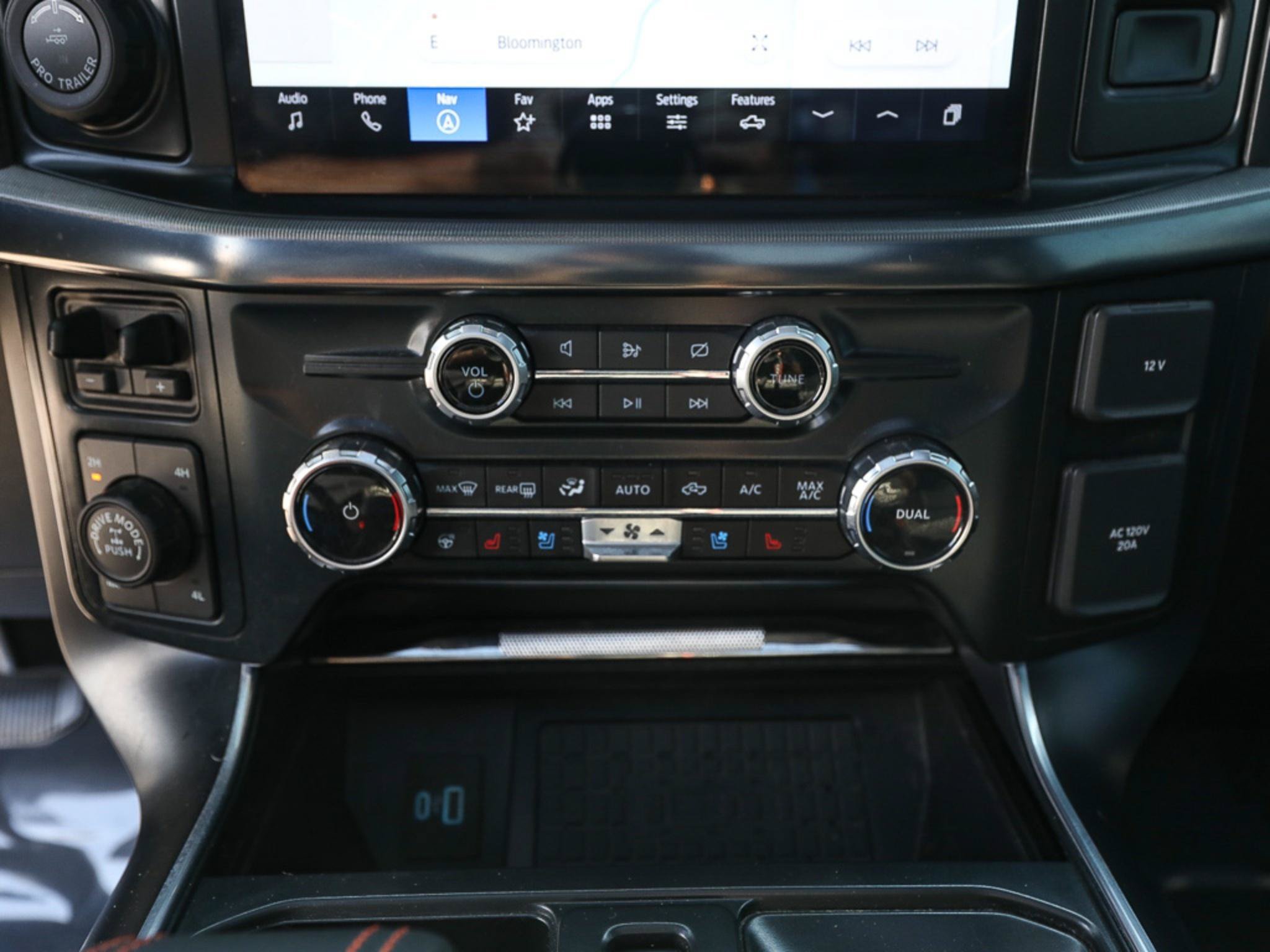 Used 2024 Ford F150 Raptor AWD/4WD image 19