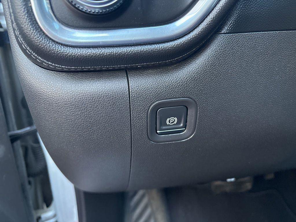Certified 2019 GMC Sierra 1500 SLT w/ SLT Premium Plus Package AWD/4WD image 32