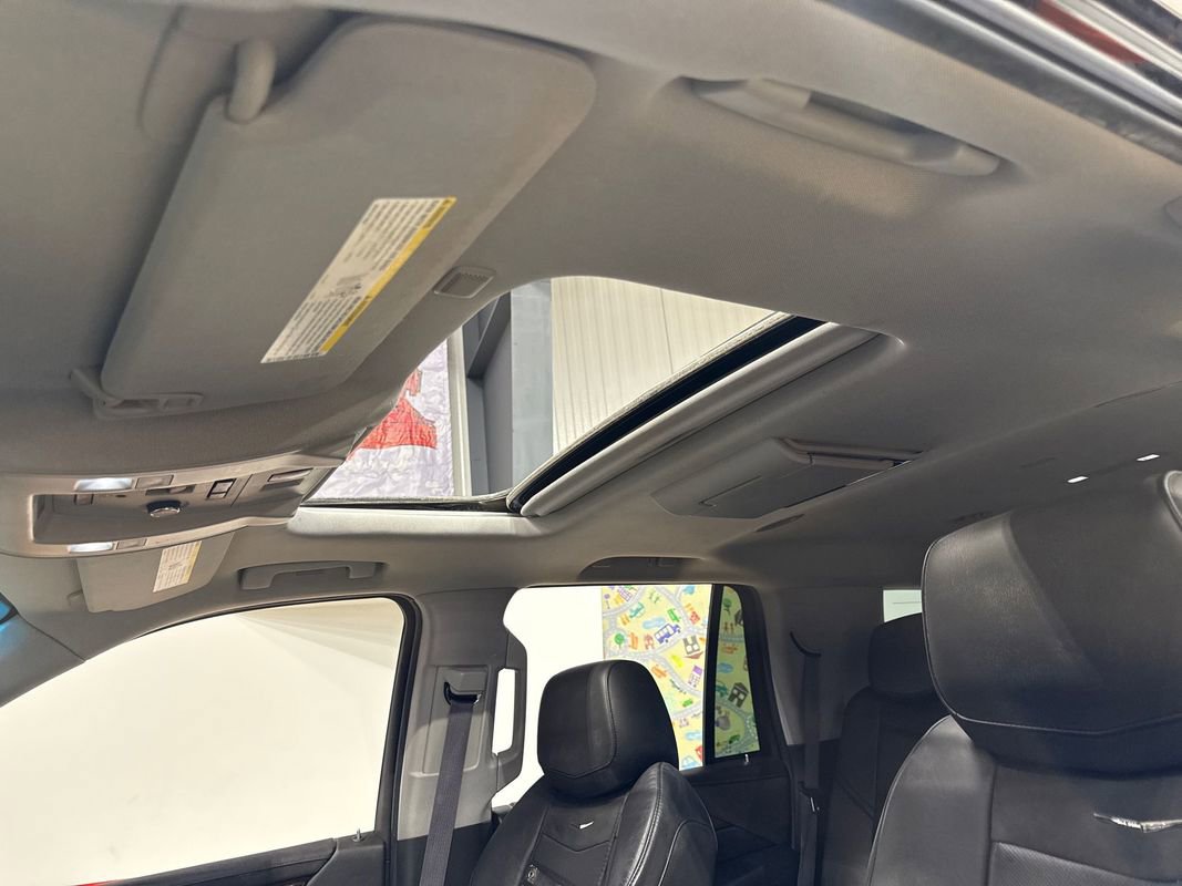 Used 2015 Cadillac Escalade Premium image 74