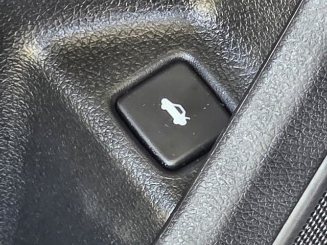 Used 2019 Honda Civic LX image 25