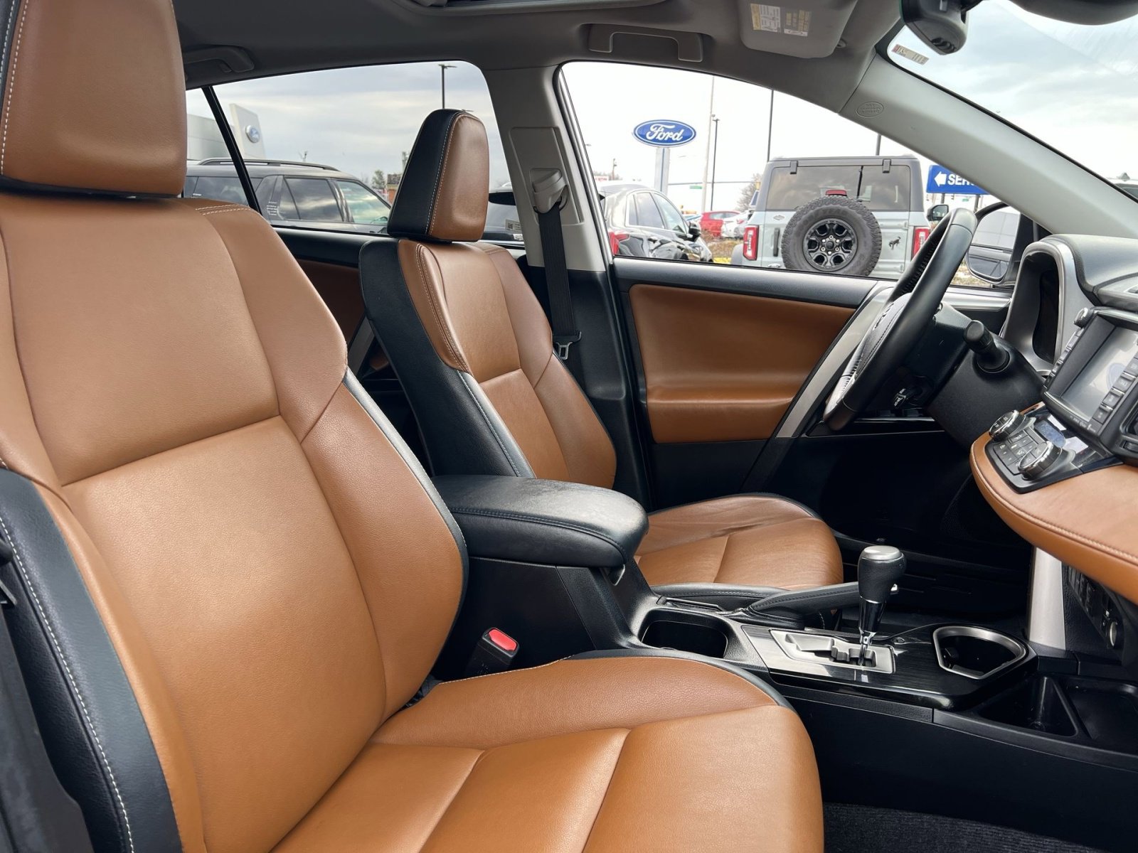 Used 2017 Toyota RAV4 Limited w/ All Weather Liner Package image 27