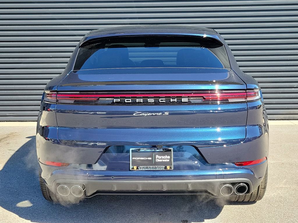 New 2026 Porsche Cayenne S image 4