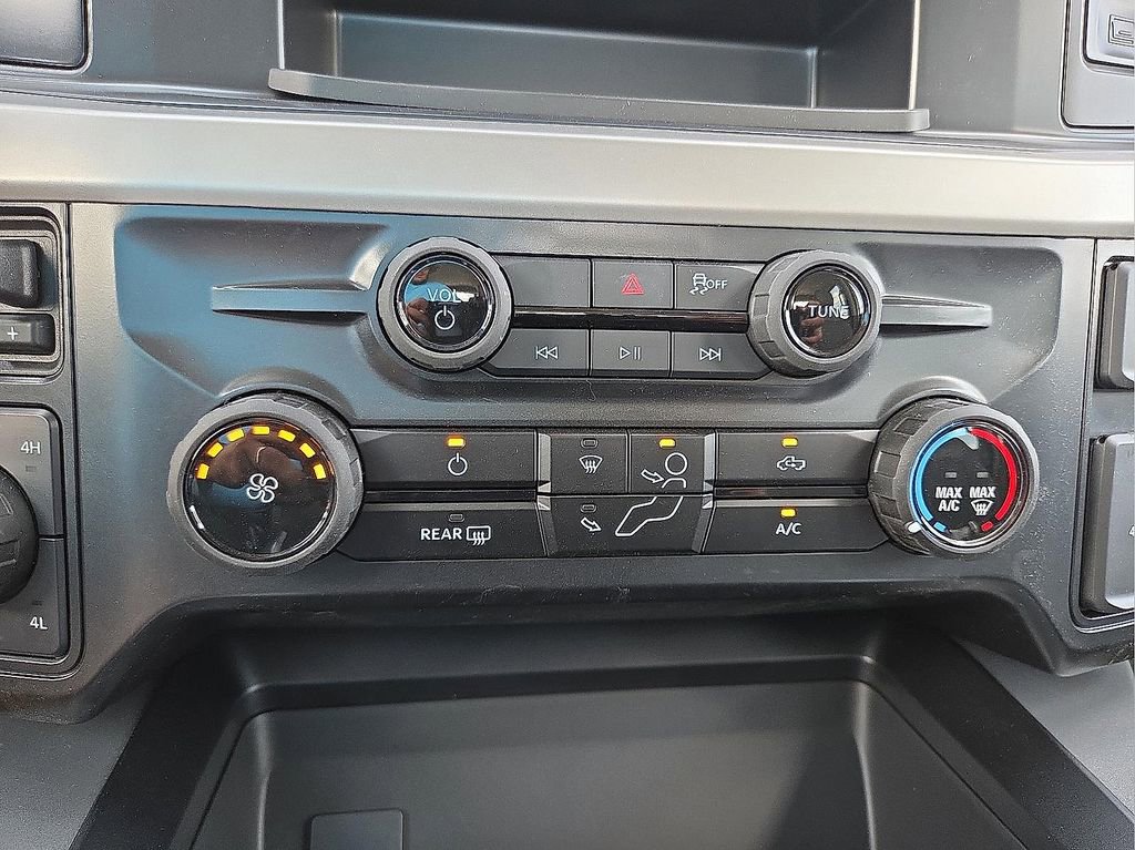 New 2025 Ford F250 XLT w/ 360-Degree Camera Package image 17